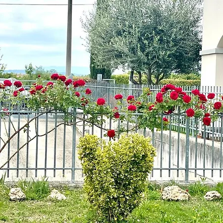 Dimora Di Charme Con Piscina E Giardino,vicina סירמיונה