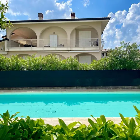 Apartment Dimora Di Charme Con Piscina E Giardino,vicina Sirmione
